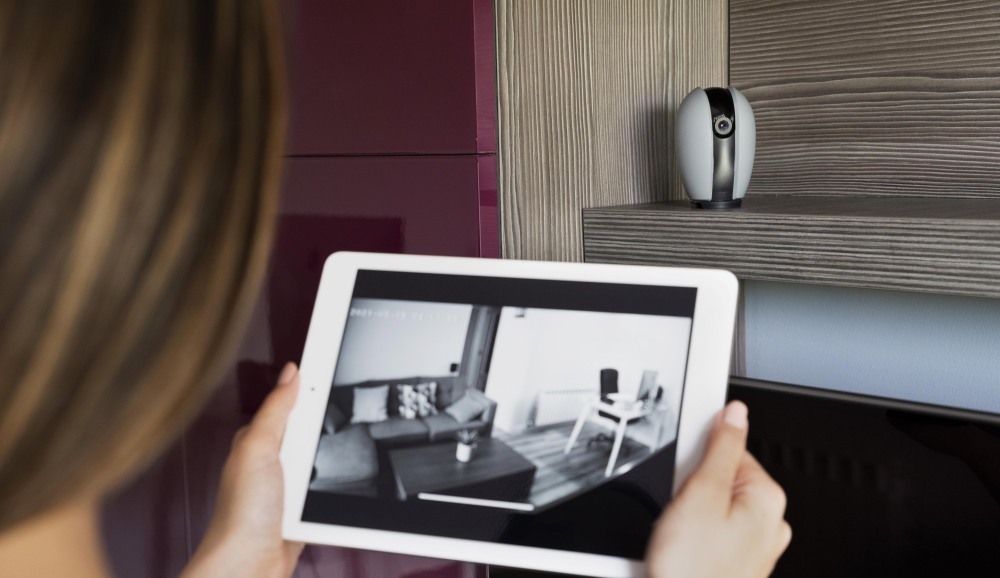 Sicurezza domestica con videosorveglianza nella smart home