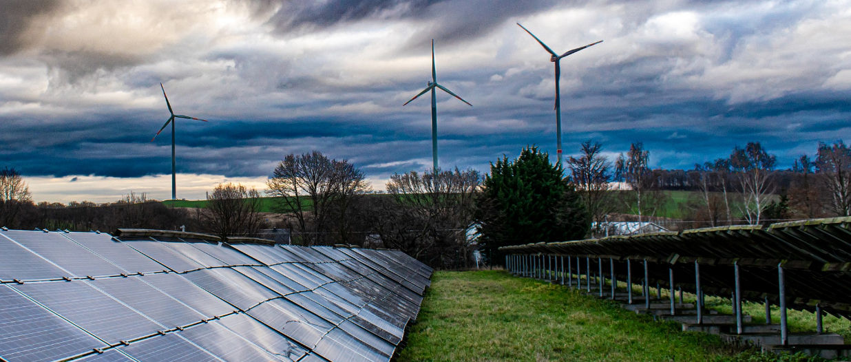 eolico e fotovoltaico: cresce la richiesta energia green