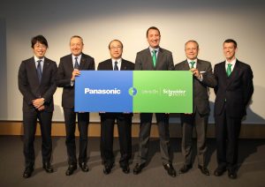 Partnership Panasonic e Schneider Electric