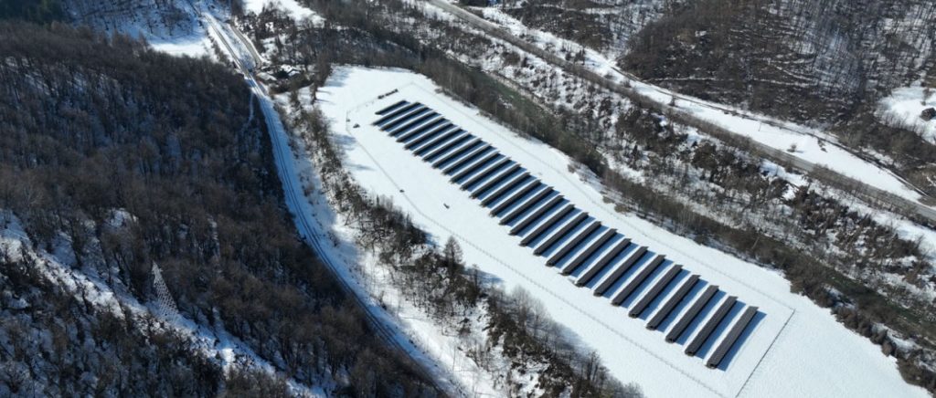 A Robilante (Cn) il parco fotovoltaico che funziona anche quando nevica